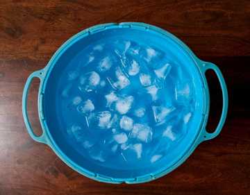 how to keep a dog cool in the summer